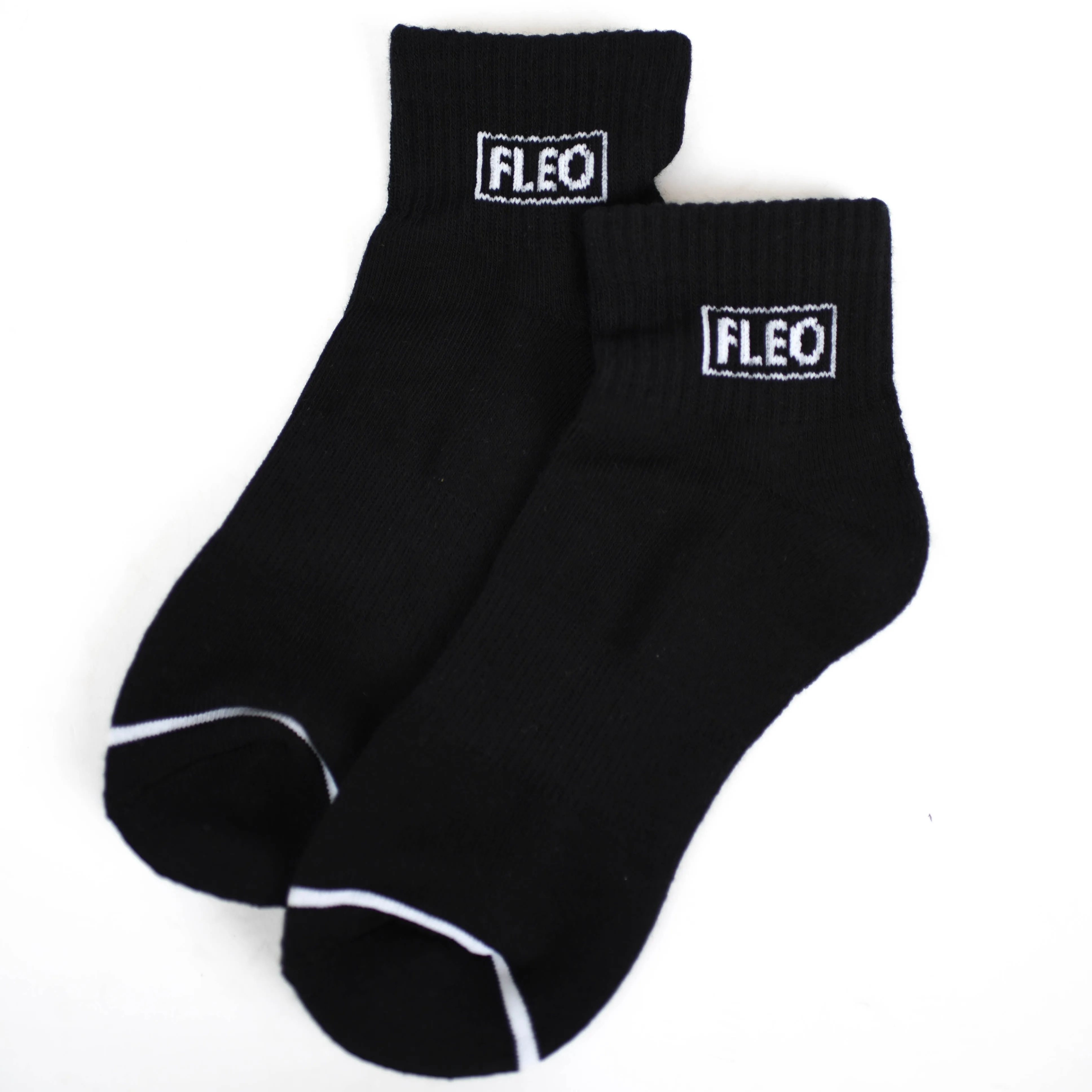 FLEO Quarter Crew Socks - Black   White