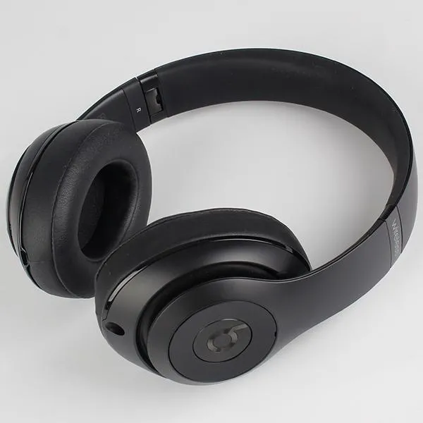 Studio 2 Beats by Dr Dre wireless - MatteBlack